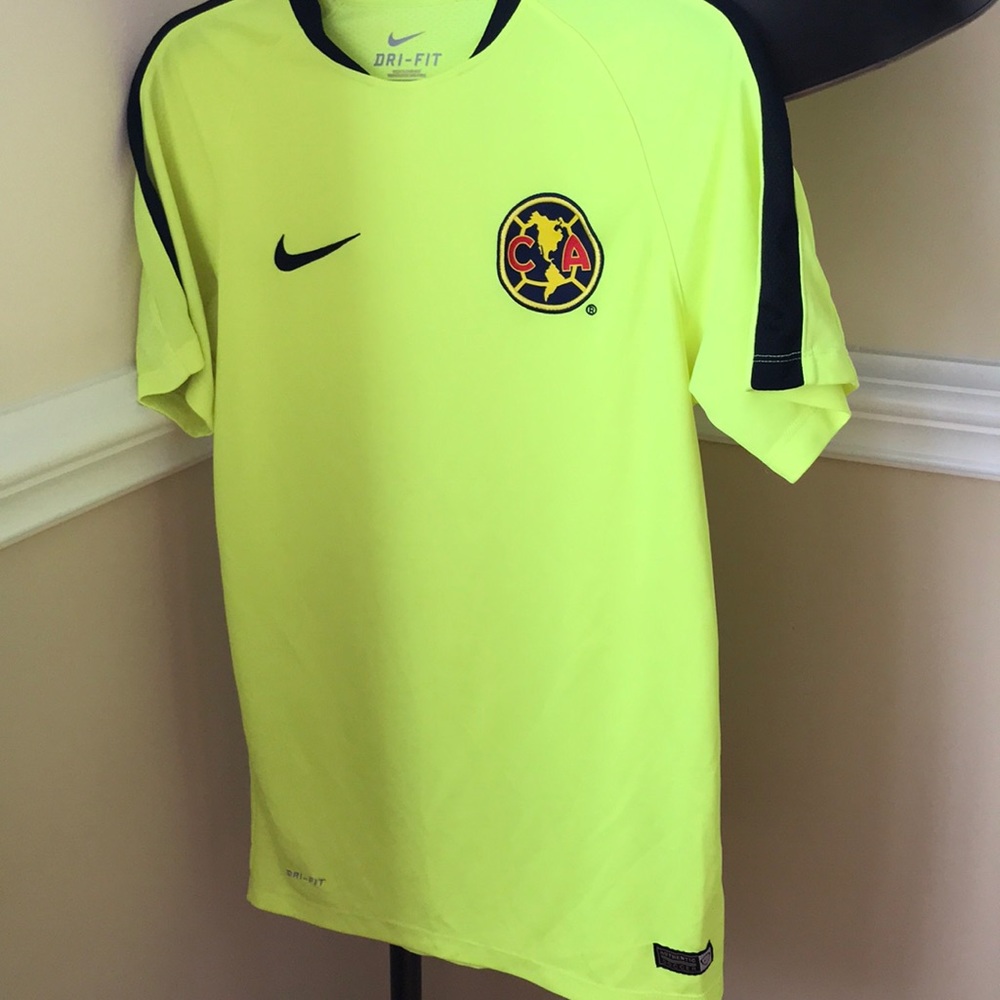 nike authentic soccer shirt - Picture 1 of 1
